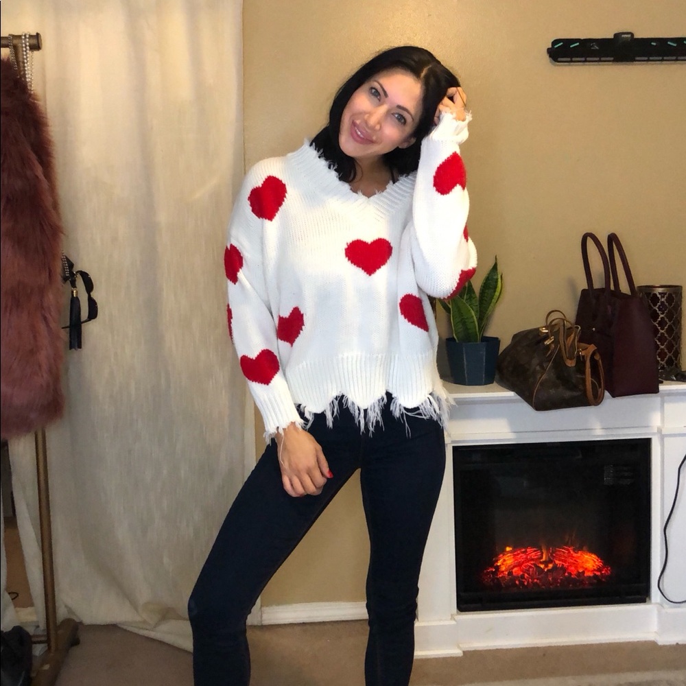Hearts White Frayed Trim Drop Shoulder Sweater M